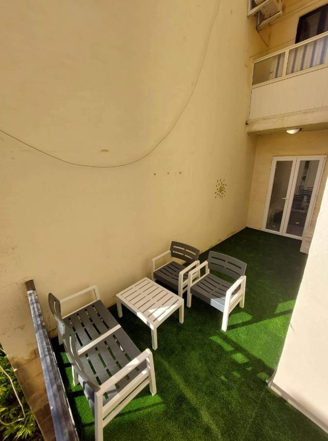 Sky Apartment 1 خليج سانت بول المظهر الخارجي الصورة
