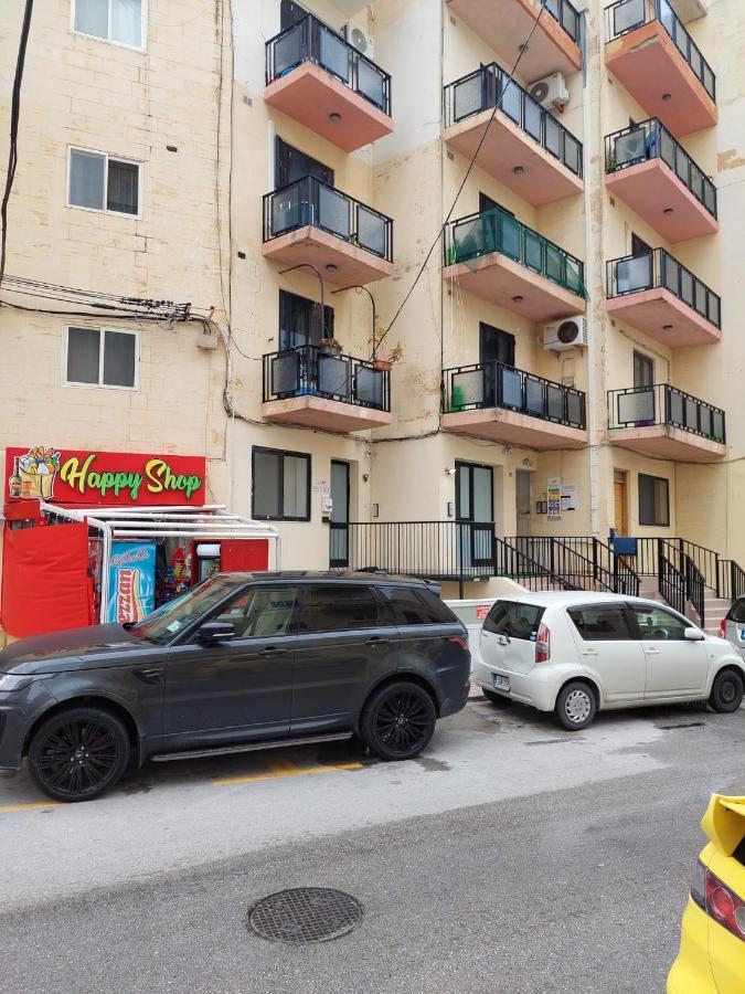 Sky Apartment 1 خليج سانت بول المظهر الخارجي الصورة
